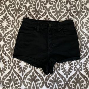 NEW! BDG shorts super high.